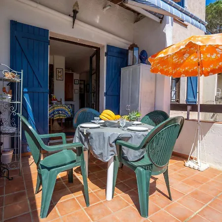 Domaine Des Restanques By Interhome サント・マキシム