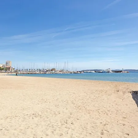 Domaine Des Restanques By Interhome サント・マキシム